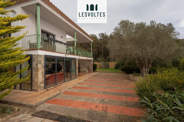 6 slaapkamer Villa te koop in Begur met zwembad garage - € 750.000 (Ref: 10081910)