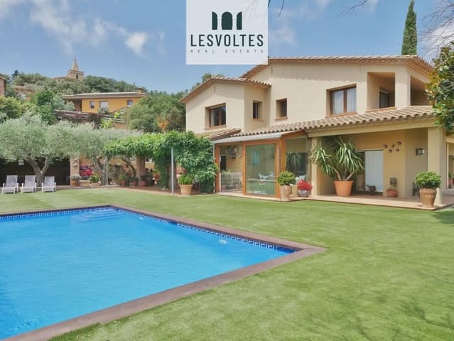 5 Zimmer Villa zu verkaufen in Mont-ras mit Pool Garage - 1.500.000 € (Ref: 10081911)