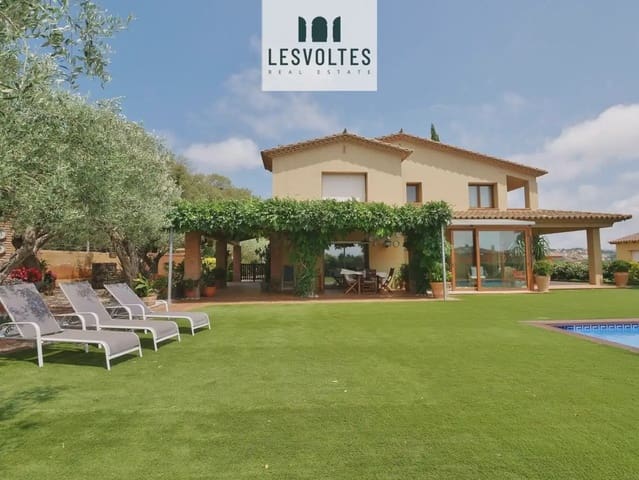 5 Zimmer Villa zu verkaufen in Mont-ras mit Pool Garage - 1.500.000 € (Ref: 10081911)