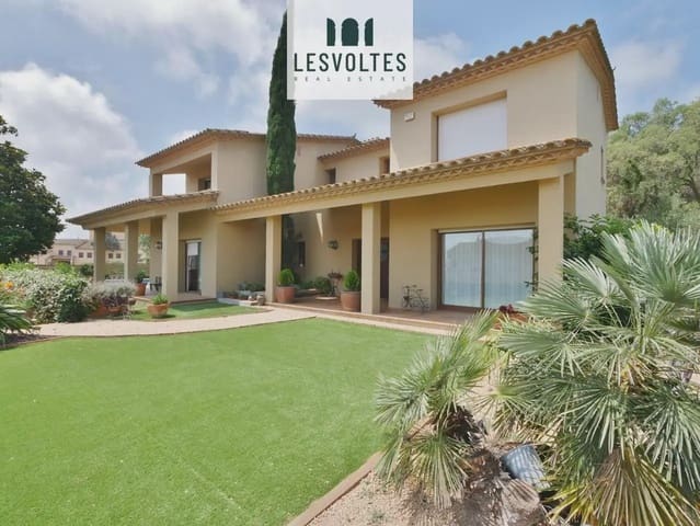 5 Zimmer Villa zu verkaufen in Mont-ras mit Pool Garage - 1.500.000 € (Ref: 10081911)