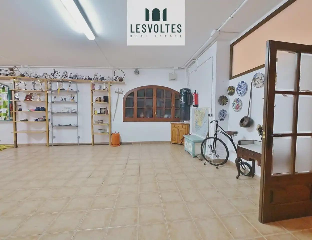 5 Zimmer Villa zu verkaufen in Mont-ras mit Pool Garage - 1.500.000 € (Ref: 10081911)