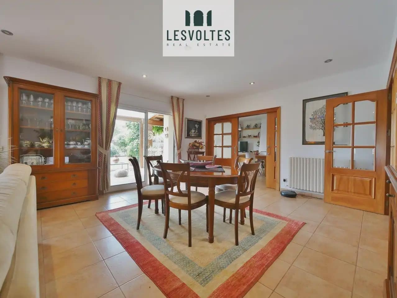5 Zimmer Villa zu verkaufen in Mont-ras mit Pool Garage - 1.500.000 € (Ref: 10081911)