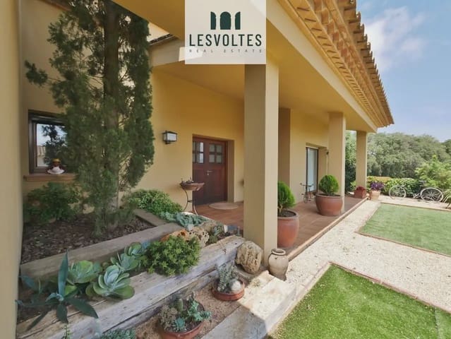 5 Zimmer Villa zu verkaufen in Mont-ras mit Pool Garage - 1.500.000 € (Ref: 10081911)