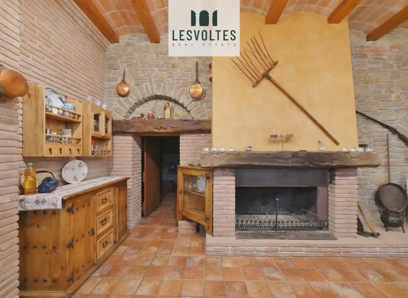5 Zimmer Villa zu verkaufen in Mont-ras mit Pool Garage - 1.500.000 € (Ref: 10081911)