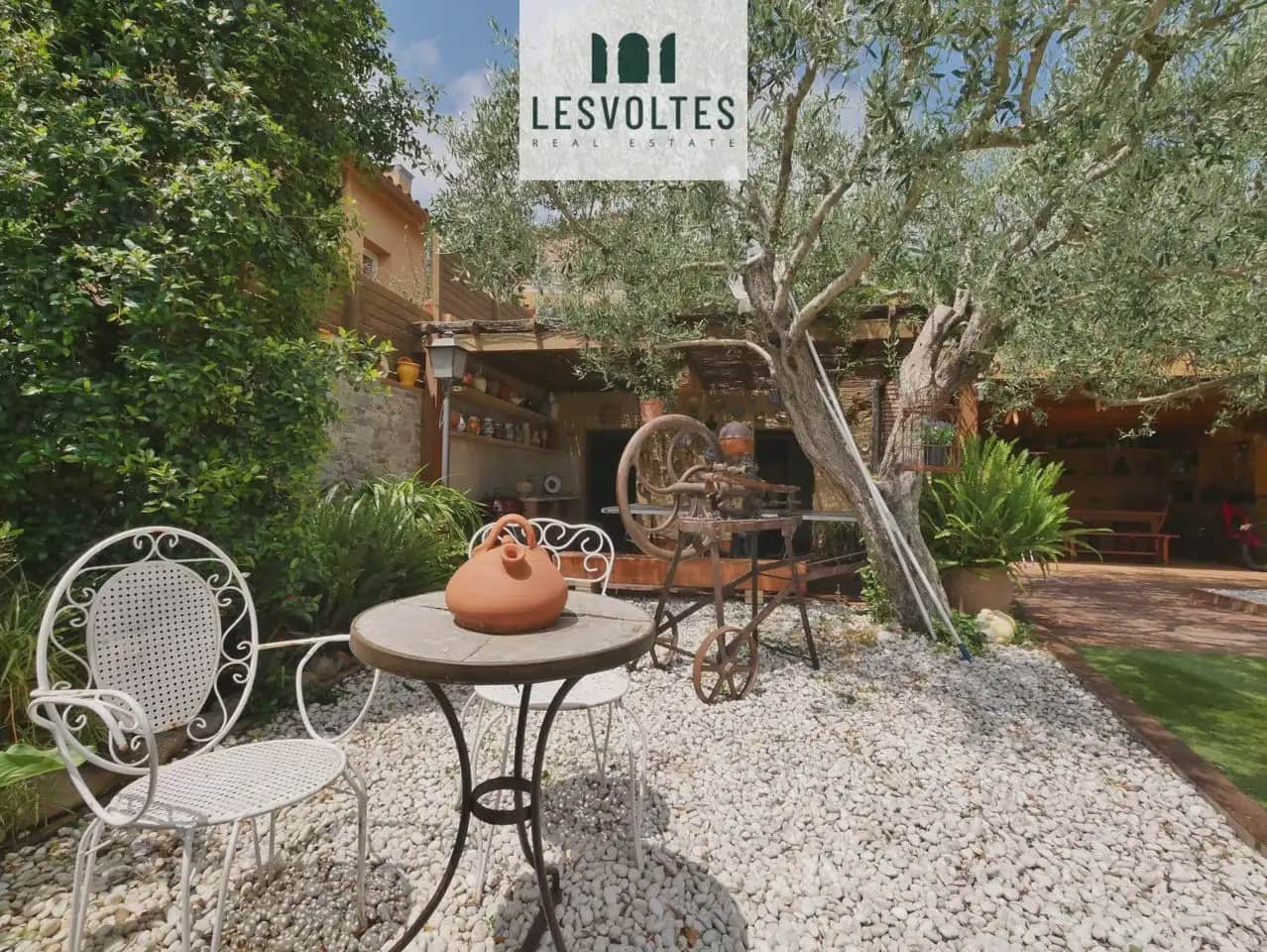 5 Zimmer Villa zu verkaufen in Mont-ras mit Pool Garage - 1.500.000 € (Ref: 10081911)