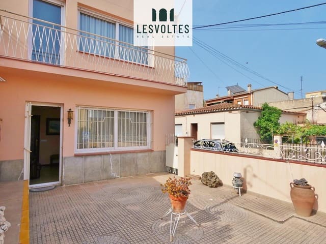 3 sovrum Villa till salu i Palafrugell med garage - 295 000 € (Ref: 10081912)
