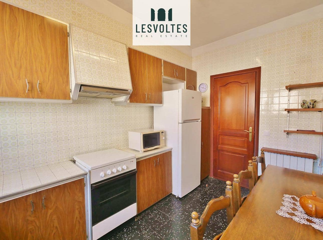 3 bedroom Villa for sale in Palafrugell with garage - € 295,000 (Ref: 10081912)