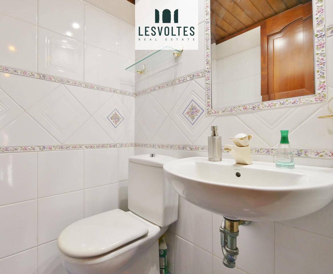 3 bedroom Villa for sale in Palafrugell with garage - € 295,000 (Ref: 10081912)
