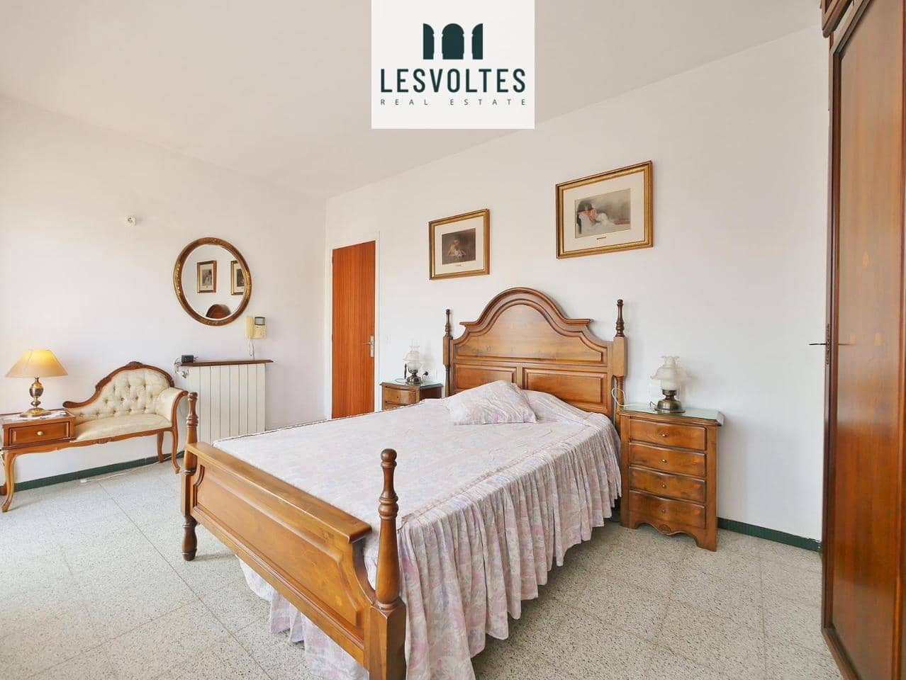 3 bedroom Villa for sale in Palafrugell with garage - € 295,000 (Ref: 10081912)