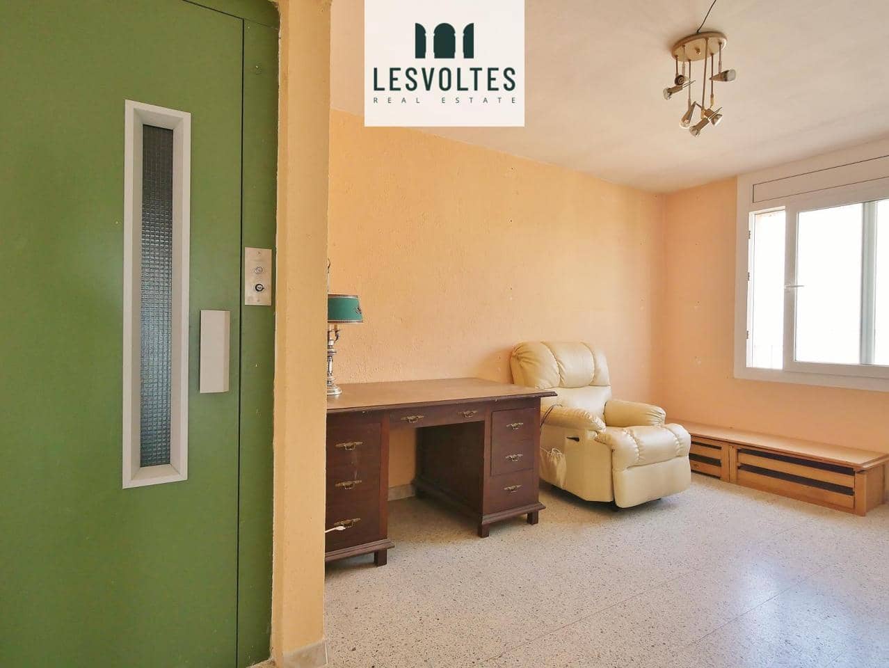 3 bedroom Villa for sale in Palafrugell with garage - € 295,000 (Ref: 10081912)
