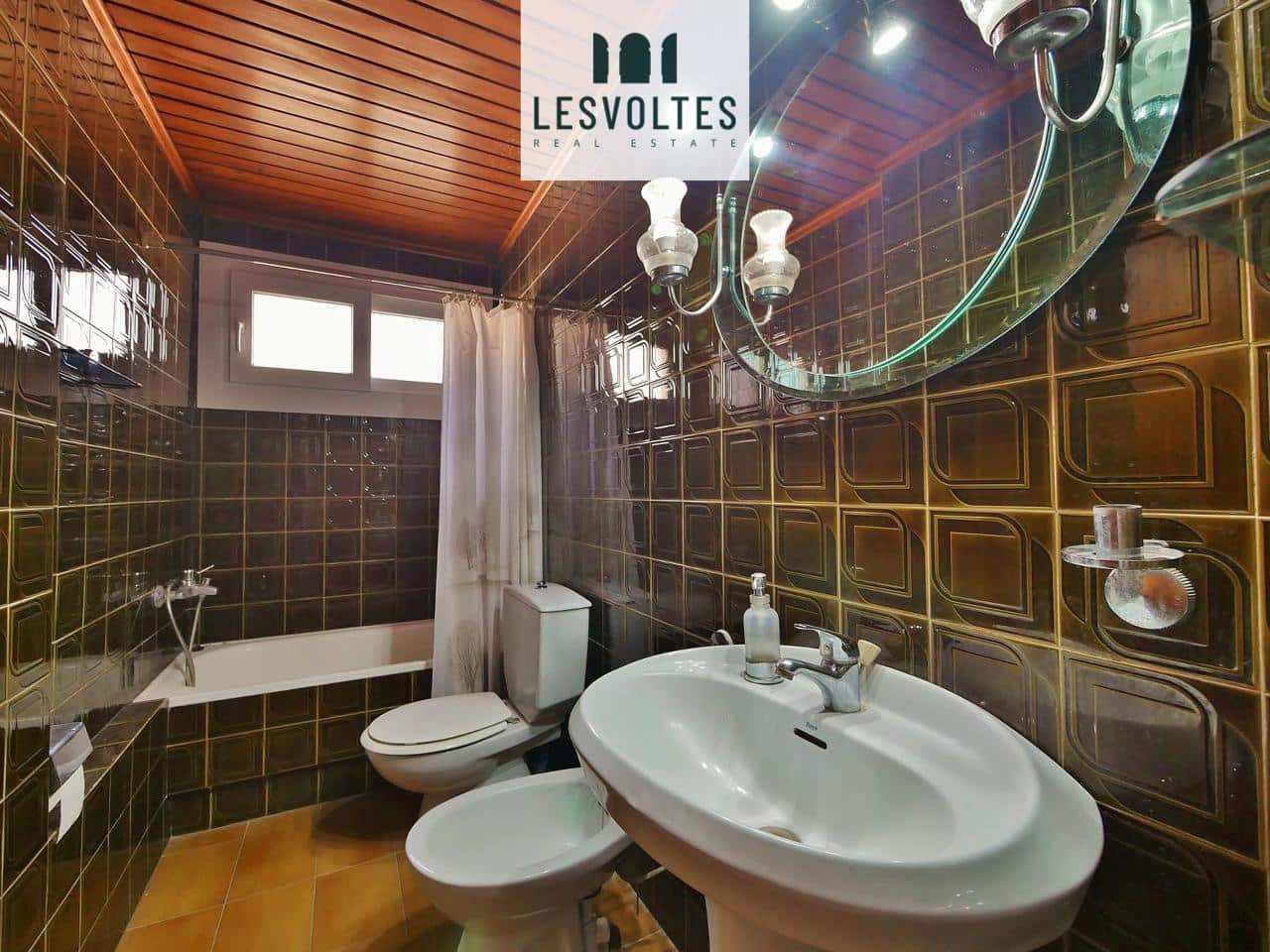 3 bedroom Villa for sale in Palafrugell with garage - € 295,000 (Ref: 10081912)