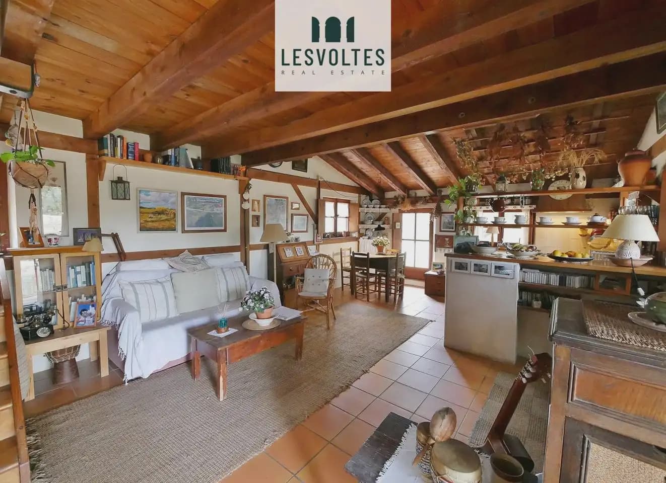 3 soveværelse Finca/Landehus til salg i Rupia med swimmingpool - € 1.150.000 (Ref: 10081913)