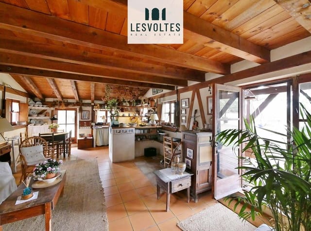 3 Zimmer Villa zu verkaufen in Rupià mit Pool - 1.150.000 € (Ref: 10081913)