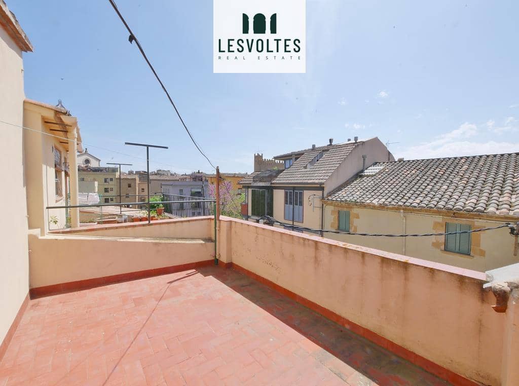 6 Zimmer Villa zu verkaufen in La Bisbal d'Emporda mit Garage - 450.000 € (Ref: 10081914)