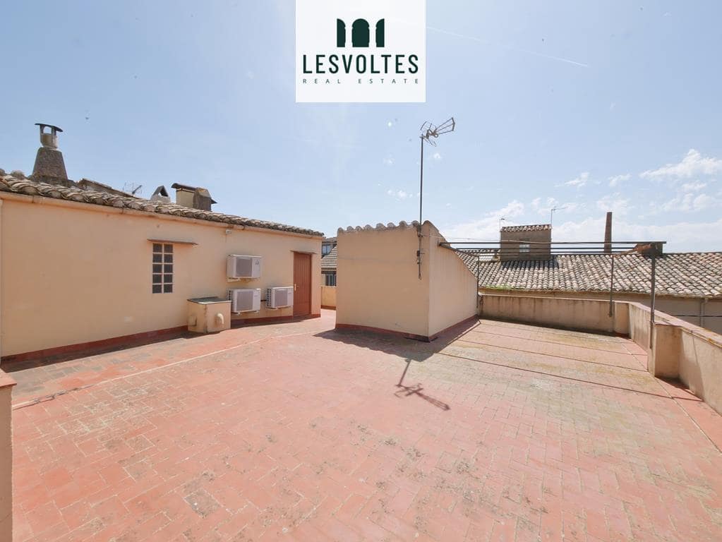 6 Zimmer Villa zu verkaufen in La Bisbal d'Emporda mit Garage - 450.000 € (Ref: 10081914)