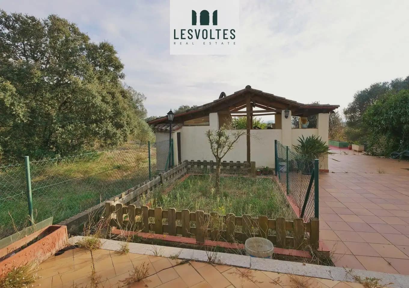 4 chambre Finca/Maison de Campagne à vendre à Bellcaire d'Emporda avec piscine garage - 700 000 € (Ref: 10081915)