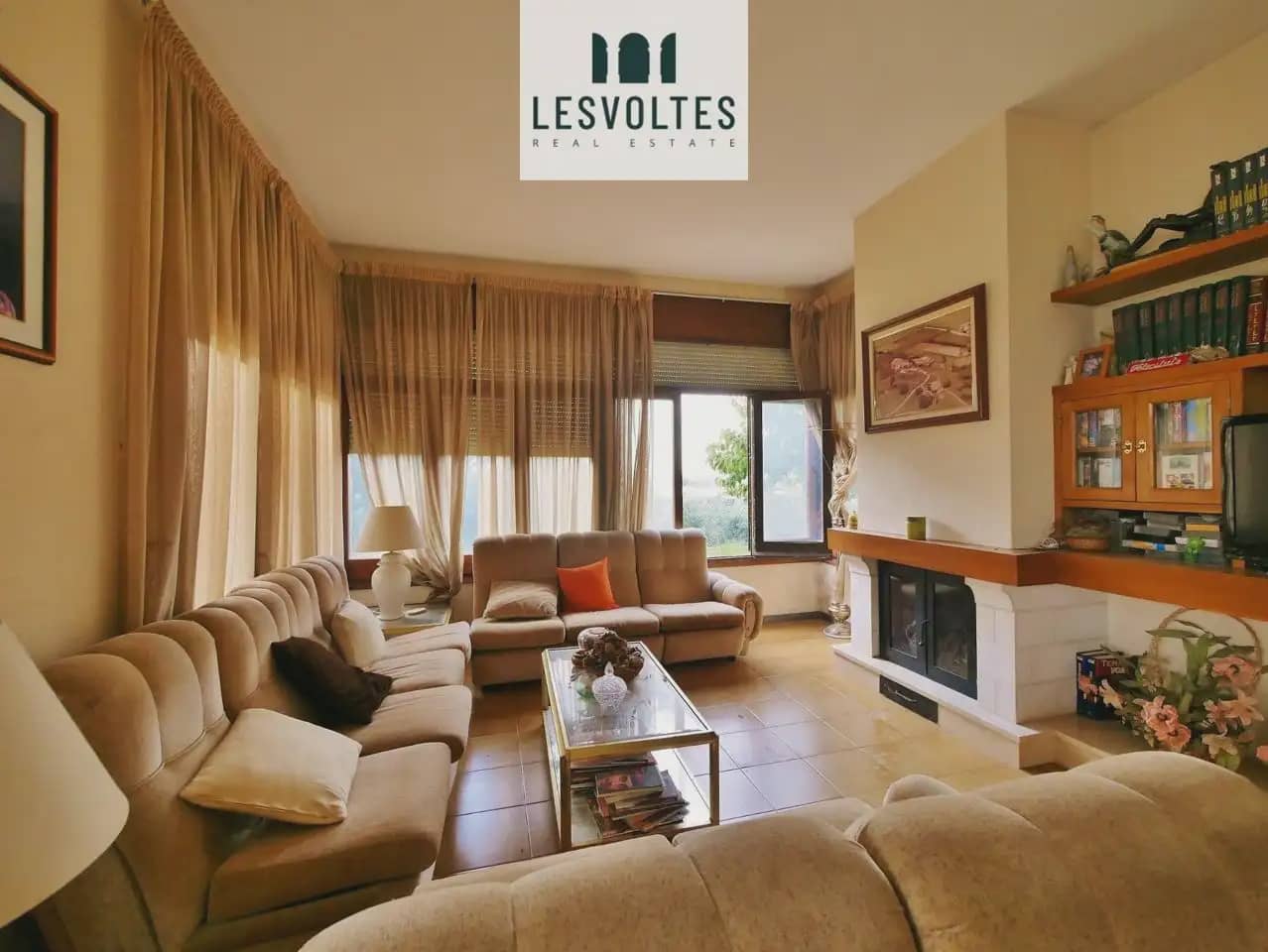 4 chambre Finca/Maison de Campagne à vendre à Bellcaire d'Emporda avec piscine garage - 700 000 € (Ref: 10081915)