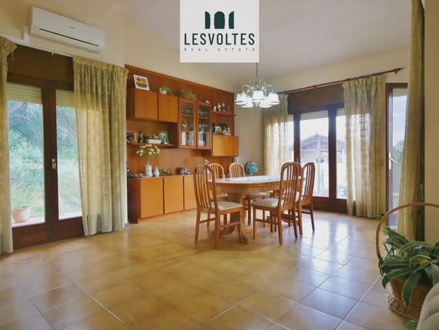 4 chambre Finca/Maison de Campagne à vendre à Bellcaire d'Empordà avec piscine garage - 700 000 € (Ref: 10081915)