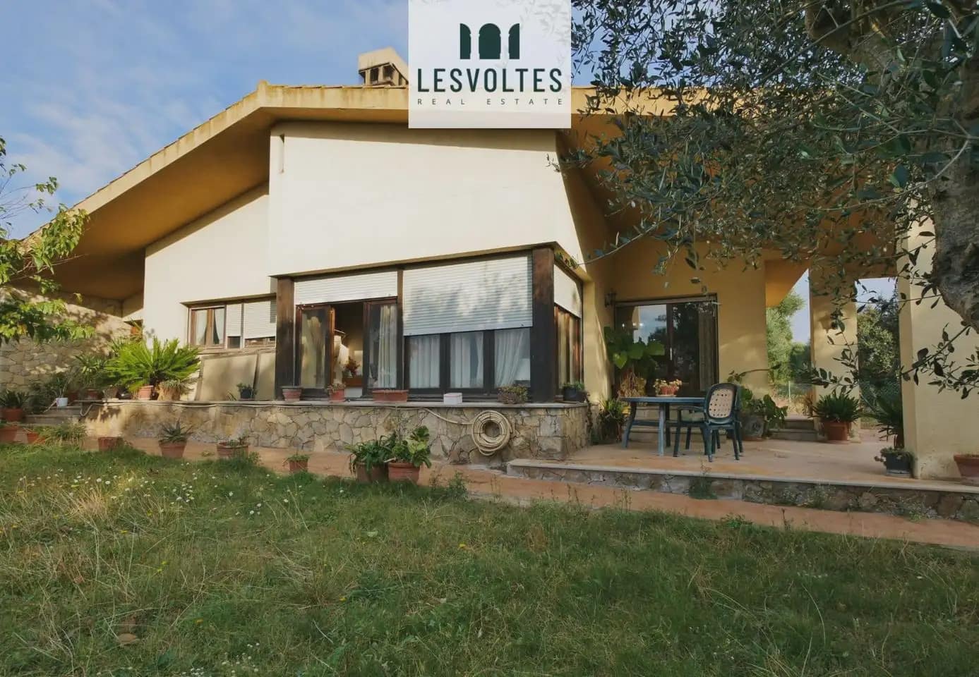4 chambre Finca/Maison de Campagne à vendre à Bellcaire d'Emporda avec piscine garage - 700 000 € (Ref: 10081915)