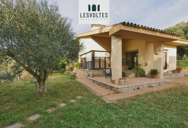 4 chambre Finca/Maison de Campagne à vendre à Bellcaire d'Empordà avec piscine garage - 700 000 € (Ref: 10081915)