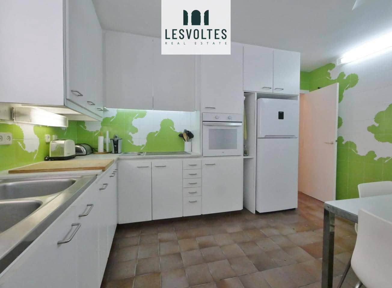 6 bedroom Villa for rent in Calella de Palafrugell - € 2,500 (Ref: 10081916)