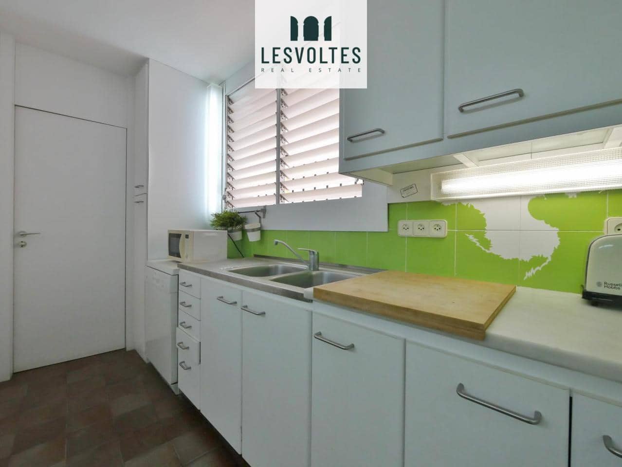6 bedroom Villa for rent in Calella de Palafrugell - € 2,500 (Ref: 10081916)