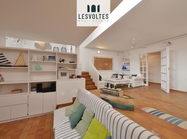 Villa/Maison de 6 chambres à louer à Calella de Palafrugell, Palafrugell - 2 500 € (Ref: 10081916)