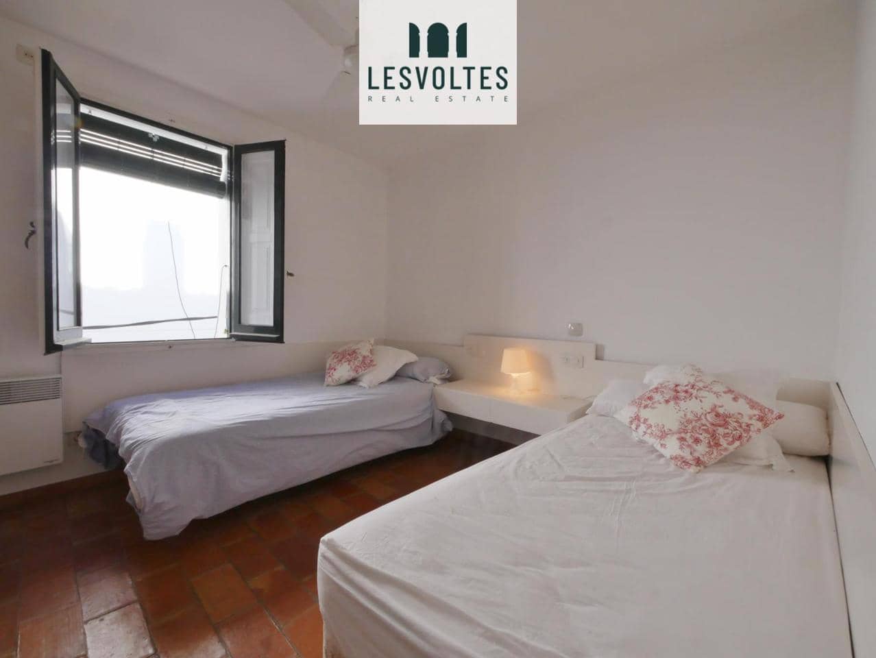 6 bedroom Villa for rent in Calella de Palafrugell - € 2,500 (Ref: 10081916)