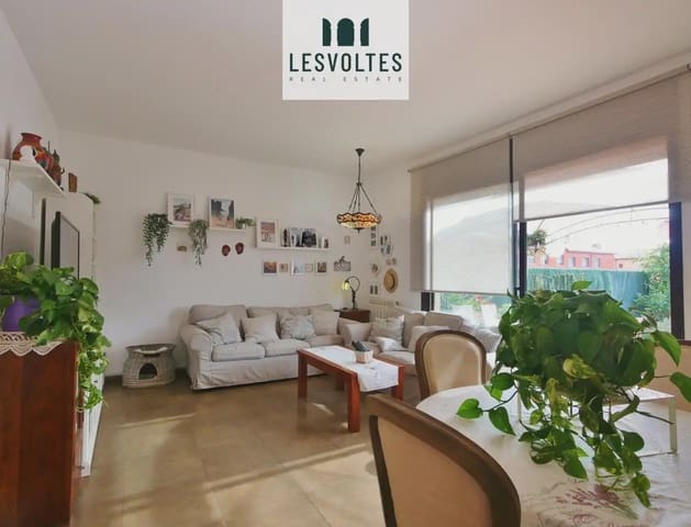 5 soverom Rekkehus til salgs i Vall-llobrega med garasje - € 550 000 (Ref: 10081917)