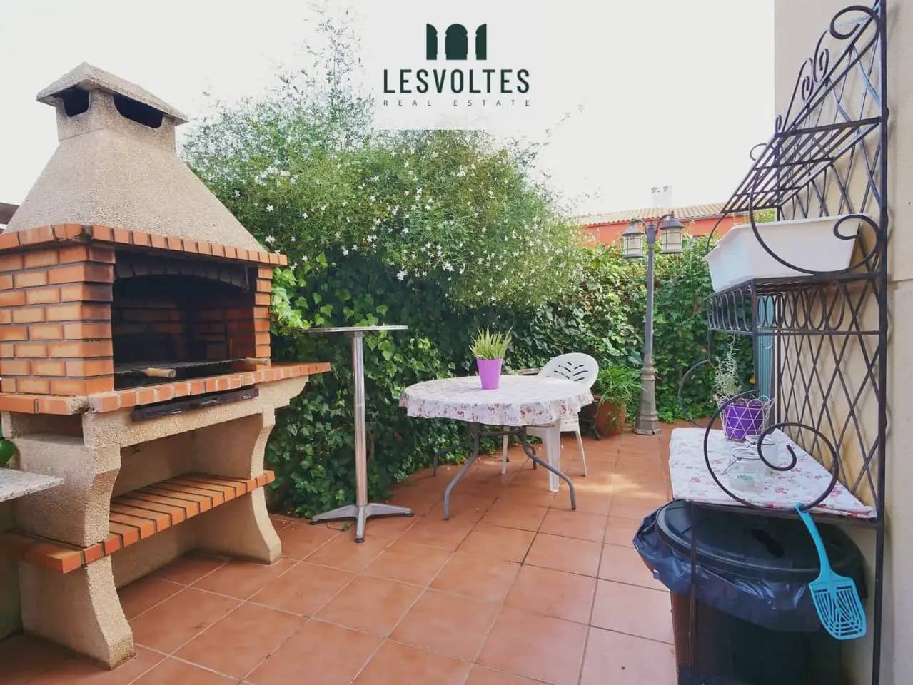 5 Zimmer Reihenhaus zu verkaufen in Vall-llobrega mit Garage - 550.000 € (Ref: 10081917)
