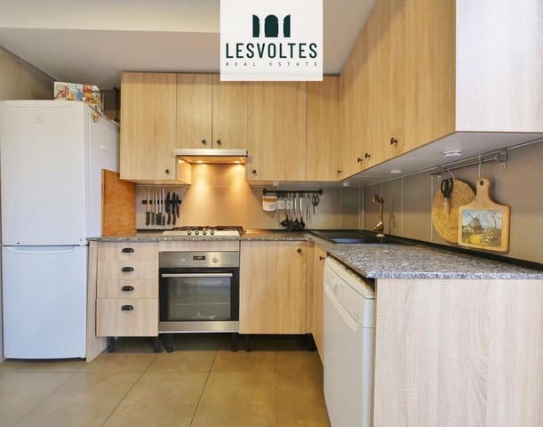 5 chambre Villa/Maison à vendre à Vall-llobrega avec garage - 550 000 € (Ref: 10081917)