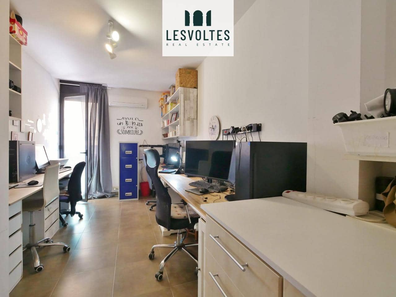 5 bedroom Villa for sale in Vall-llobrega with garage - € 550,000 (Ref: 10081917)