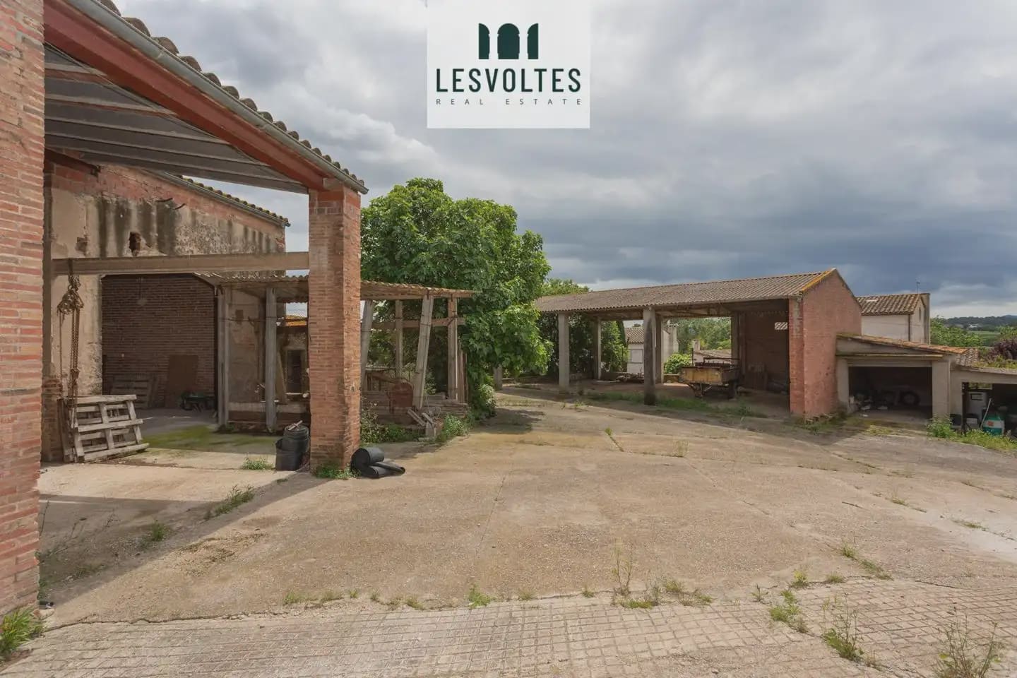 7 slaapkamer Finca/Landhuis te koop in Corca met zwembad garage - € 950.000 (Ref: 10081918)