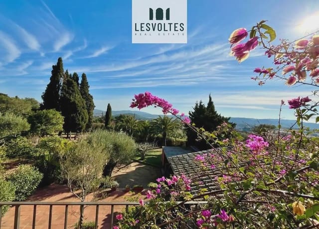 3 chambre Finca/Maison de Campagne à vendre à Mont-ras - 745 000 € (Ref: 10081919)