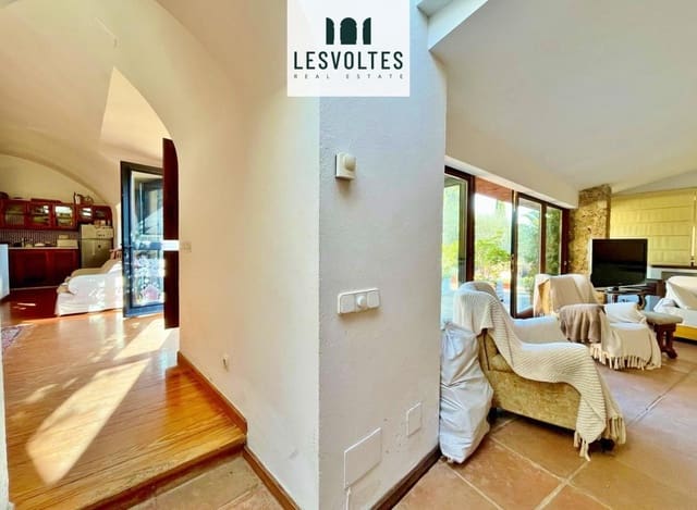 3 chambre Villa/Maison à vendre à Mont-ras avec garage - 745 000 € (Ref: 10081919)