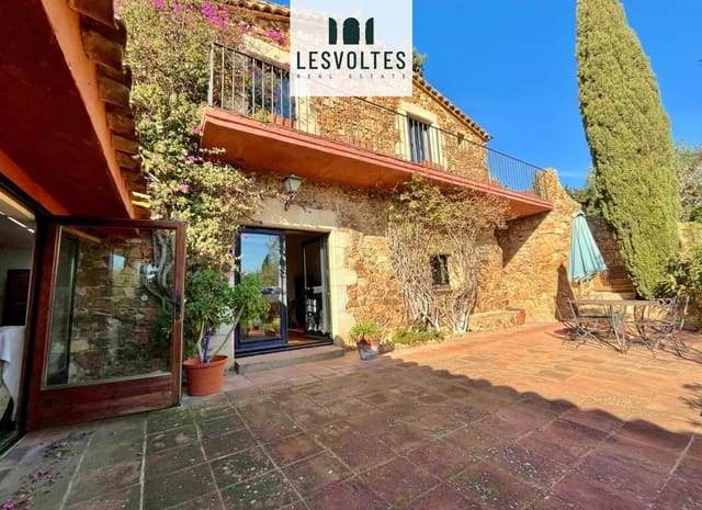 3 chambre Villa/Maison à vendre à Mont-ras avec garage - 745 000 € (Ref: 10081919)