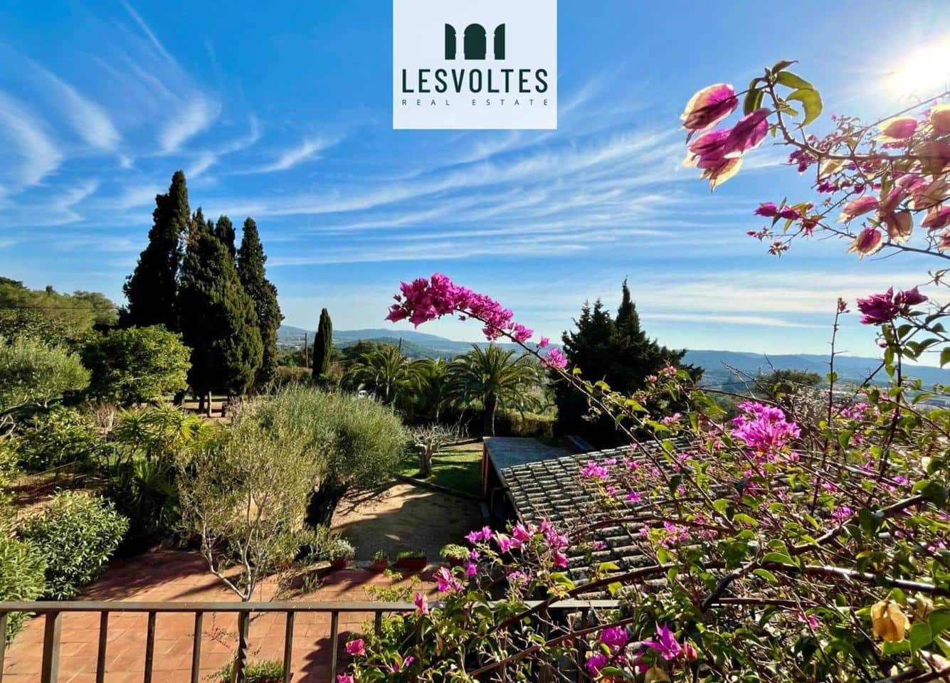 3 bedroom Villa for sale in Mont-ras with garage - € 745,000 (Ref: 10081919)