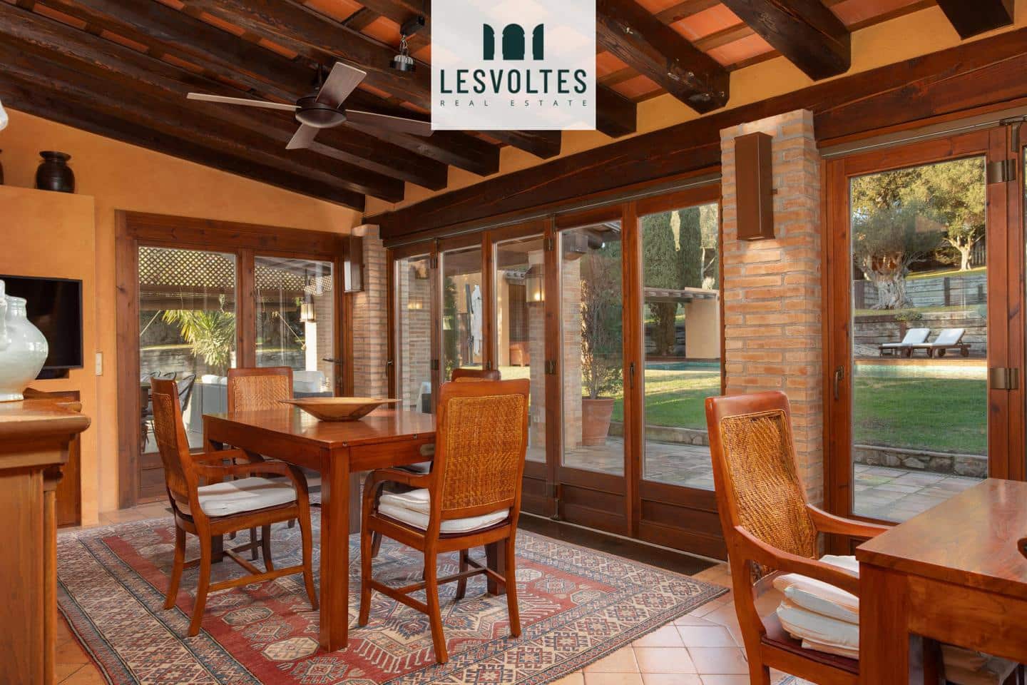Chalet de 7 habitaciones en Santa Cristina d'Aro en venta con piscina garaje - 4.215.000 € (Ref: 10081921)