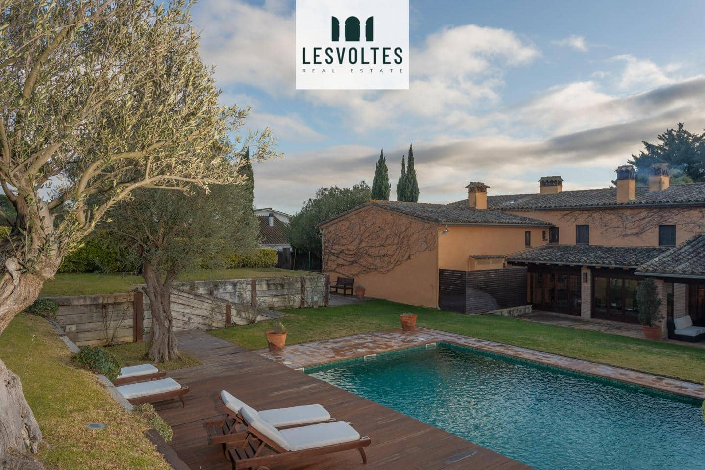 Chalet de 7 habitaciones en Santa Cristina d'Aro en venta con piscina garaje - 4.215.000 € (Ref: 10081921)