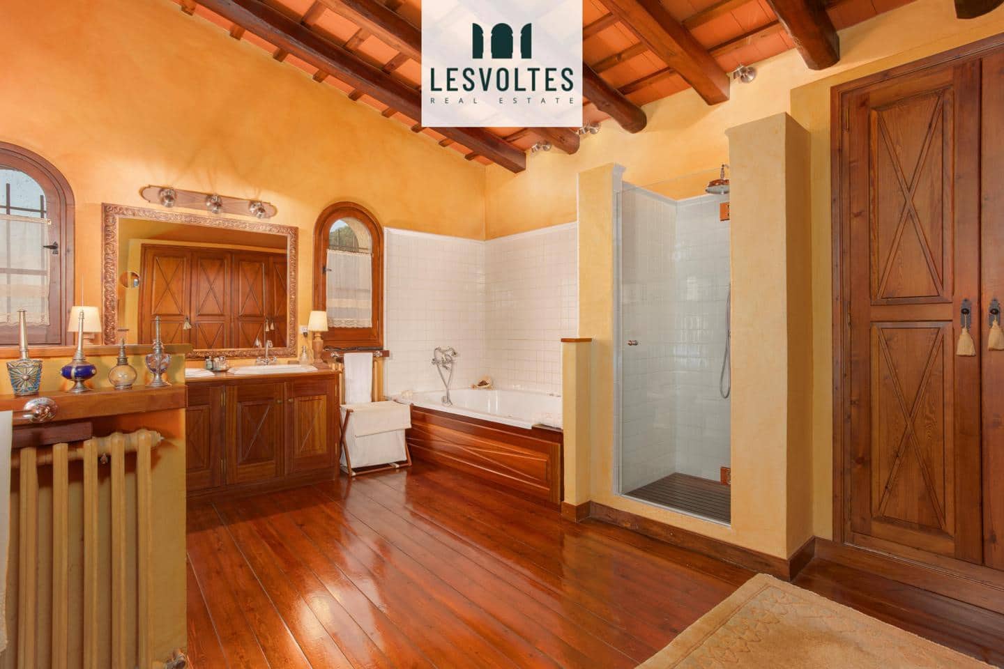 Chalet de 7 habitaciones en Santa Cristina d'Aro en venta con piscina garaje - 4.215.000 € (Ref: 10081921)