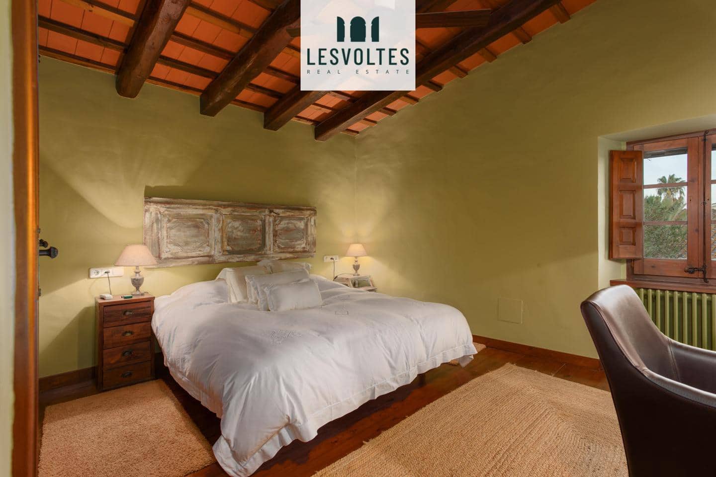 Chalet de 7 habitaciones en Santa Cristina d'Aro en venta con piscina garaje - 4.215.000 € (Ref: 10081921)