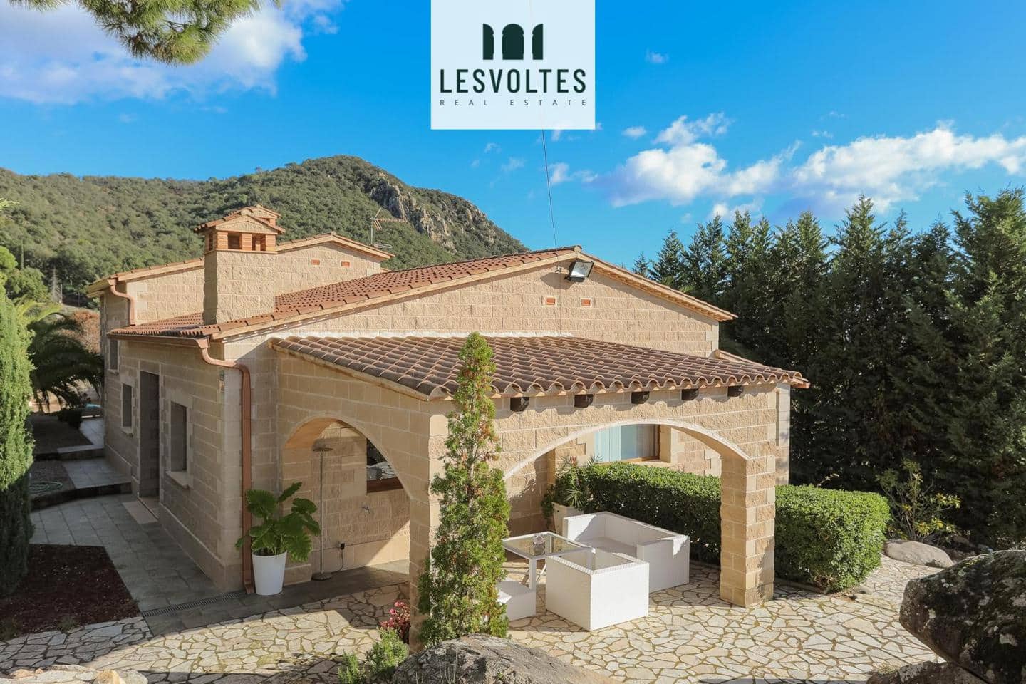 3 sovrum Villa till salu i Santa Cristina d'Aro med pool garage - 850 000 € (Ref: 10081924)