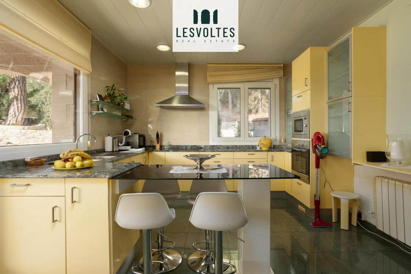 3 sovrum Villa till salu i Santa Cristina d'Aro med pool garage - 850 000 € (Ref: 10081924)