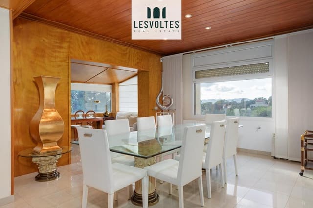 3 sovrum Villa till salu i Santa Cristina d'Aro med pool garage - 850 000 € (Ref: 10081924)