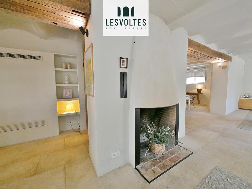 6 bedroom Villa for sale in Serra de Daro with pool garage - € 1,700,000 (Ref: 10081927)