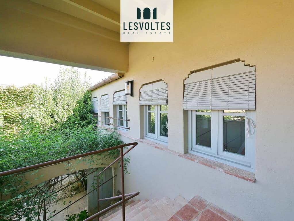 6 bedroom Villa for sale in Serra de Daro with pool garage - € 1,700,000 (Ref: 10081927)