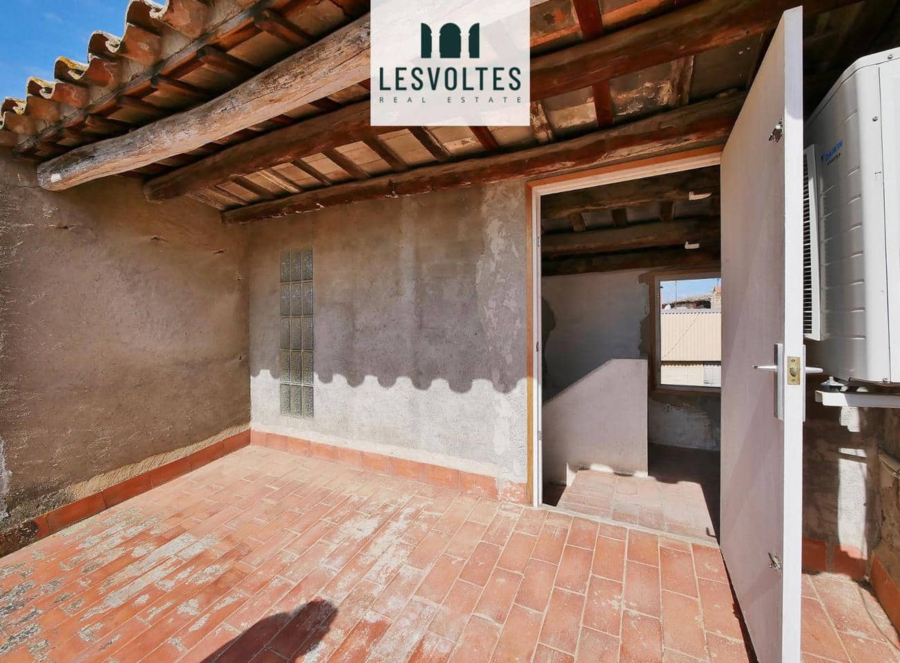 3 makuuhuone Huvila myytävänä paikassa La Bisbal d'Emporda - 400 000 € (Ref: 10081928)