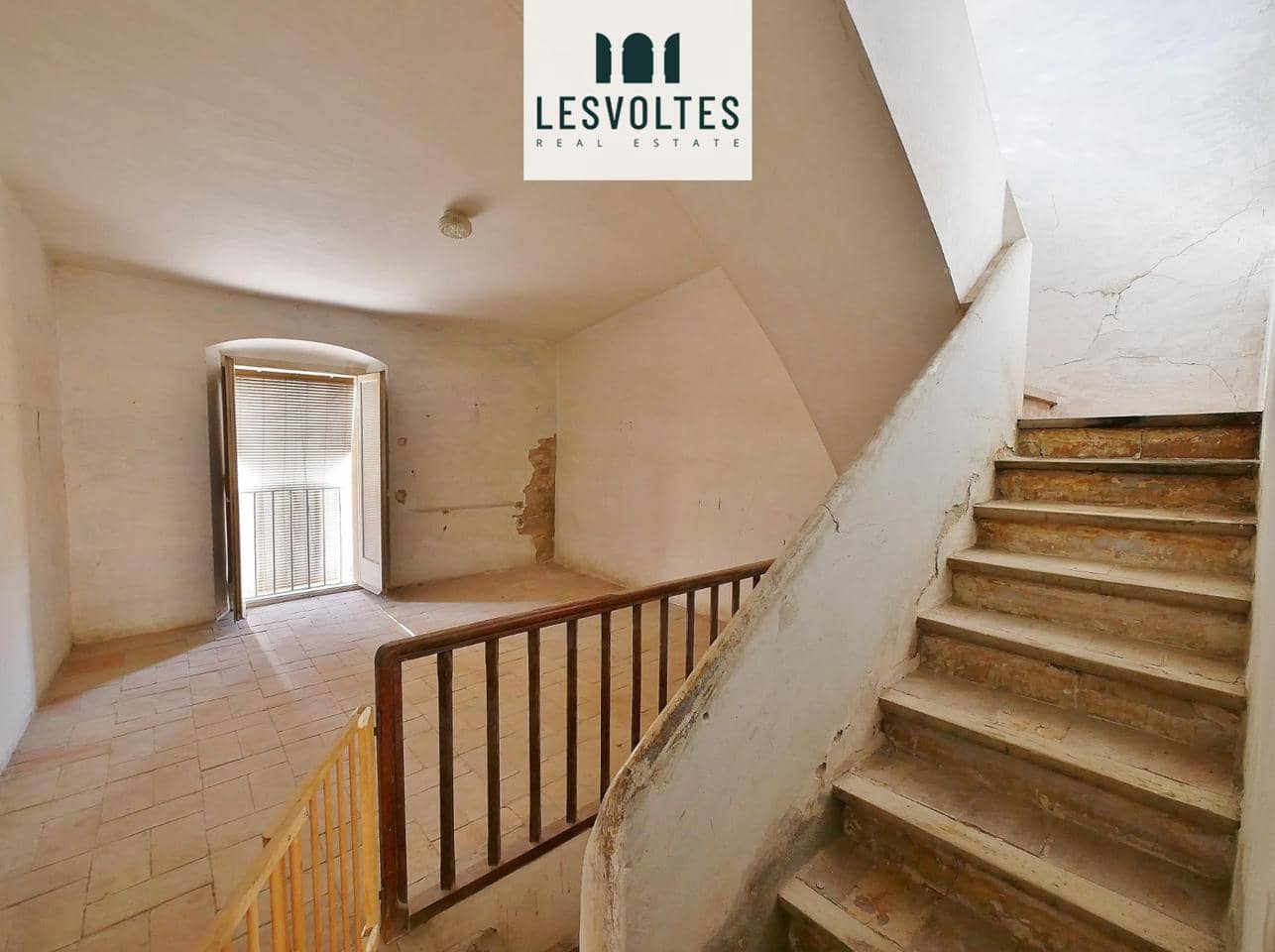 3 makuuhuone Huvila myytävänä paikassa La Bisbal d'Emporda - 400 000 € (Ref: 10081928)