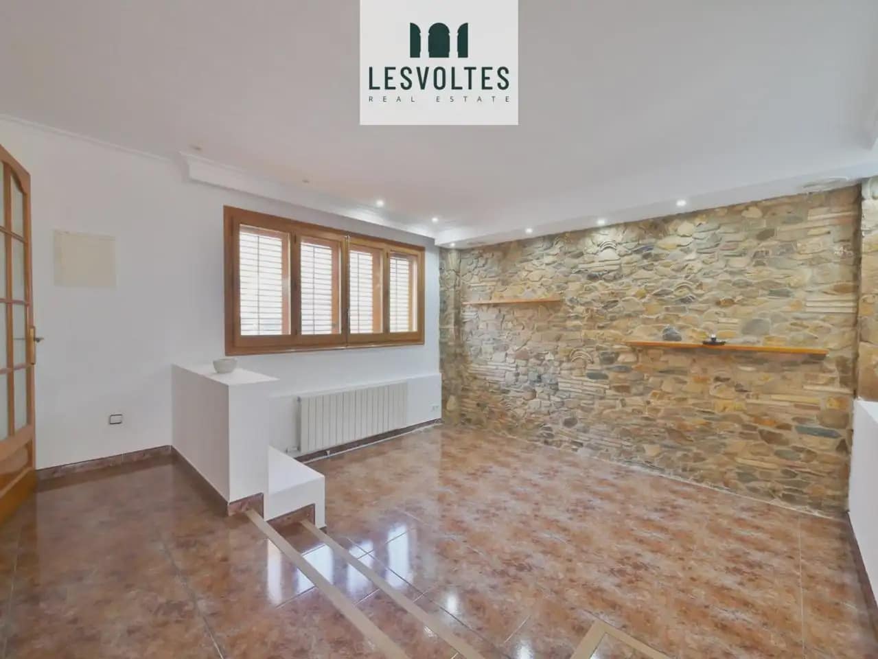 3 sypialnia Dom na sprzedaż w Mont-ras z garażem - 410 000 € (Ref: 10081931)