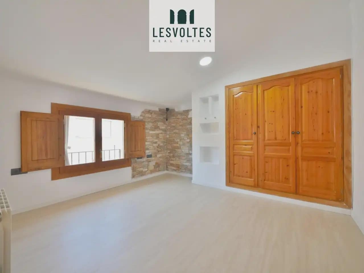 3 sypialnia Dom na sprzedaż w Mont-ras z garażem - 410 000 € (Ref: 10081931)